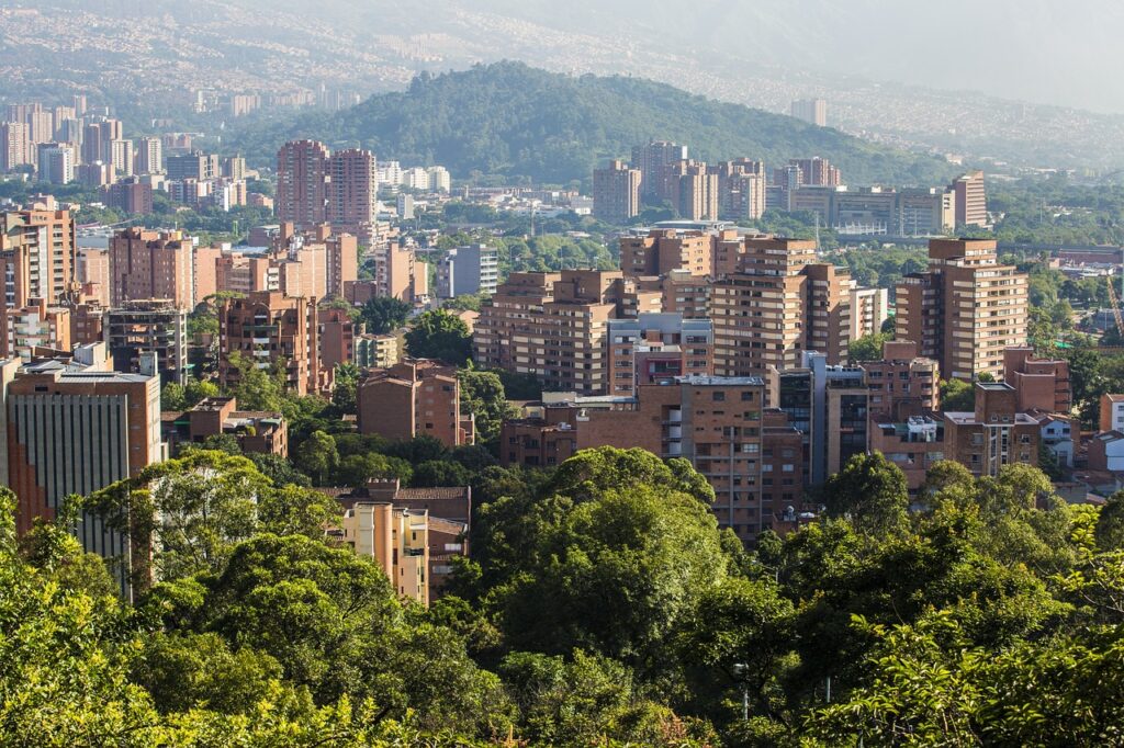 Conéctate al futuro: Llega el internet satelital de Elon Musk a Colombia con atractivas tarifas 1